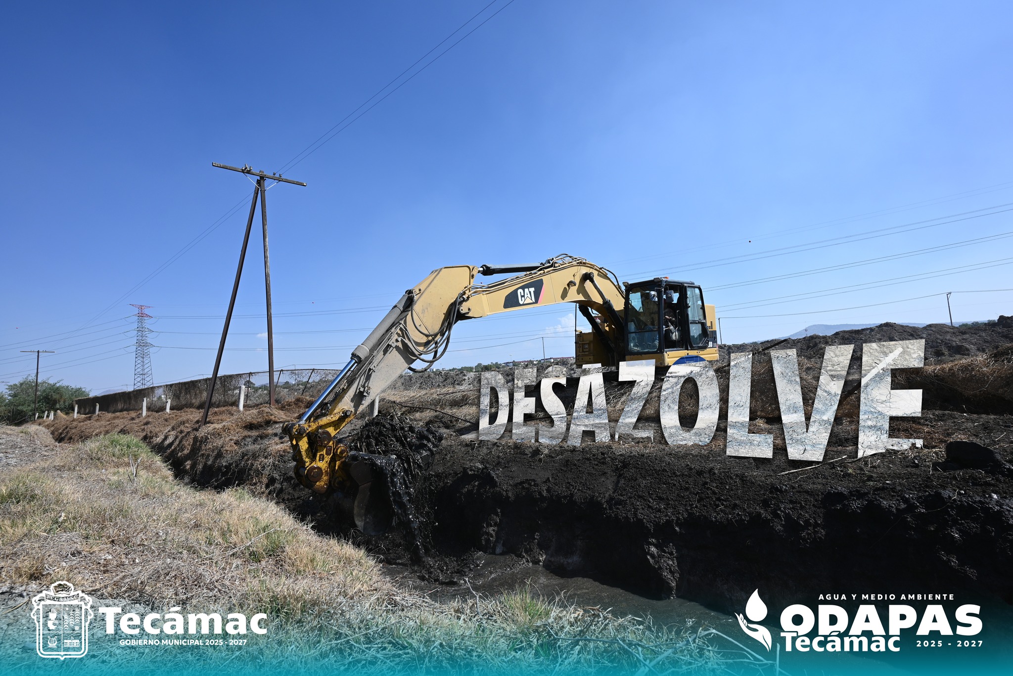 Continuamos con los trabajos de desazolve en el canal Galaxias del Llano